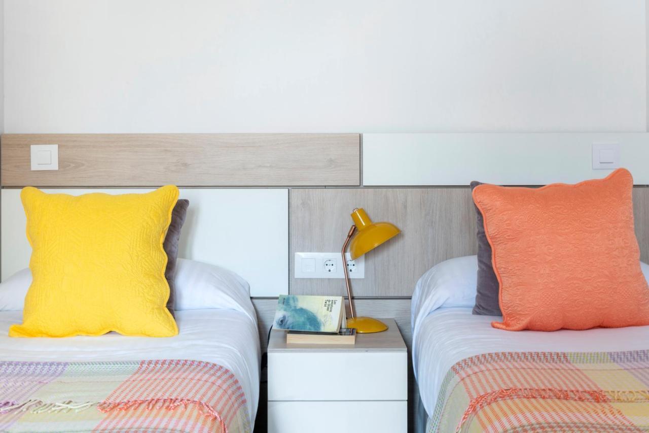 Apartamentos Ejemplares Alcalá de Henares Dış mekan fotoğraf